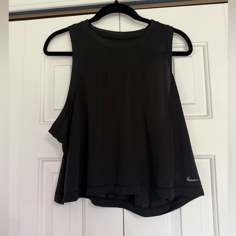 Nike Women's Black Muscle Tee